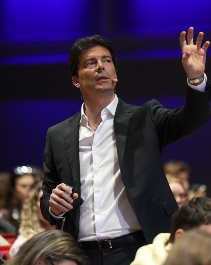 Giuliano Lanzetti sul palco